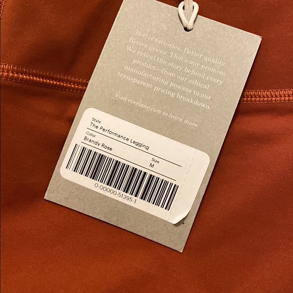 NWT 3pcs BUNDLE of Everlane Perform Leggings and Shorts - Medium - Picture 2 of 6
